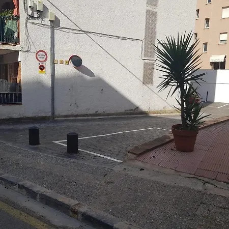 Appartement Lets Holidays With Big Terrace In Tossa *