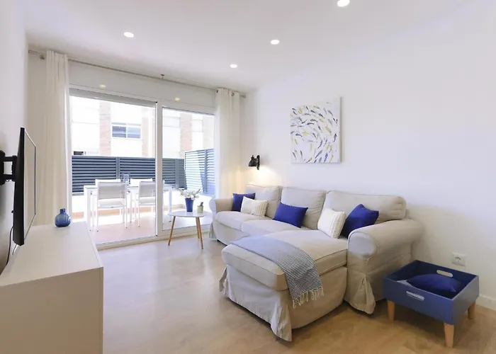 Lets Holidays With Big Terrace In Tossa Appartamento *