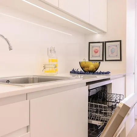 Lets Holidays Cozy With Terrace *